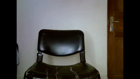 Snapshot of sweetrenne chatting on March 2025 07:27:02 PM sweetrenne online show from March 2025 07:27:02 PM