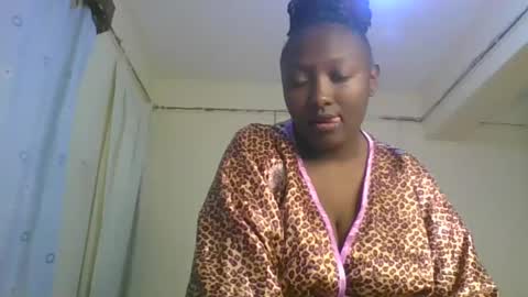 Snapshot of sweetrose2049 chatting on June 2026 11:35:01 AM Rose Watetu online show from June 2026 11:35:01 AM