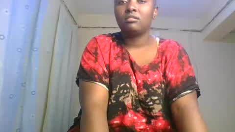 Snapshot of sweetrose2049 chatting on June 2026 02:33:01 PM Rose Watetu online show from June 2026 02:33:01 PM