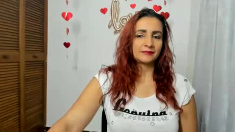 Snapshot of sweetsofia5 chatting on December 2024 04:19:02 AM Sofia online show from December 2024 04:19:02 AM