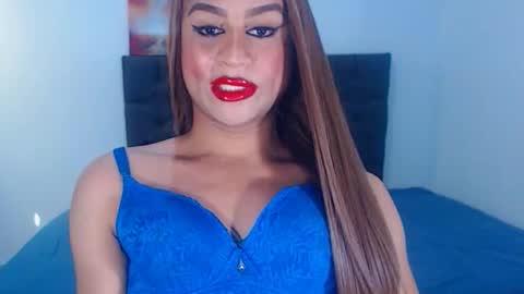 SOFIA  online show from October 2025 07:00:01 PM