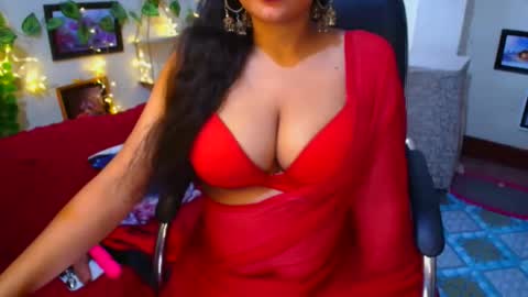 SweetSour online show from November 2025 04:59:01 AM