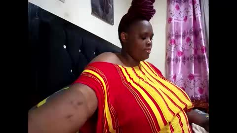 PEACHES online show from February 2026 07:06:02 PM