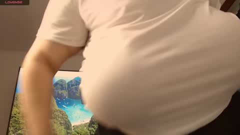 Maya online show from February 2025 09:54:01 PM