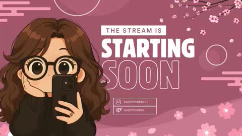 Snapshot of sweettmaddie chatting on November 2025 01:10:01 PM Maddie online show from November 2025 01:10:01 PM