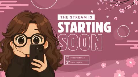 Snapshot of sweettmaddie chatting on November 2025 12:49:02 PM Maddie online show from November 2025 12:49:02 PM