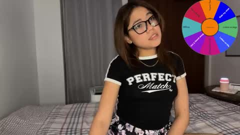 Snapshot of sweettmaddie chatting on January 2026 11:53:01 PM Maddie online show from January 2026 11:53:01 PM