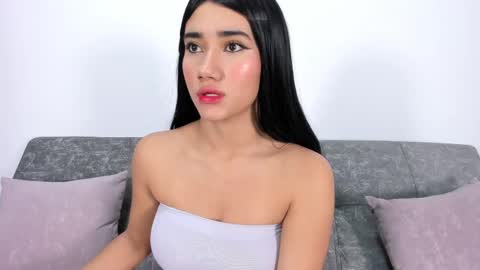 Snapshot of sweettyalondra chatting on September 2025 09:02:01 AM ALONDRA online show from September 2025 09:02:01 AM