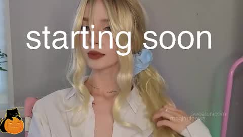 Elis  a little vacation Ill be here Saturday my schedules in bio online show from November 2025 08:39:02 AM