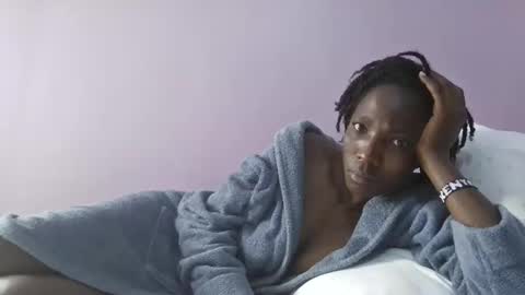 sweetvalariy online show from November 2025 12:54:02 AM