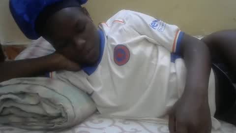 Snapshot of sweetvallerie chatting on February 2025 09:10:01 AM sweetvallerie online show from February 2025 09:10:01 AM