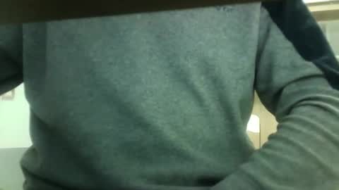 Snapshot of sweetwarrior32 chatting on December 2025 08:19:02 AM Ricky32 online show from December 2025 08:19:02 AM