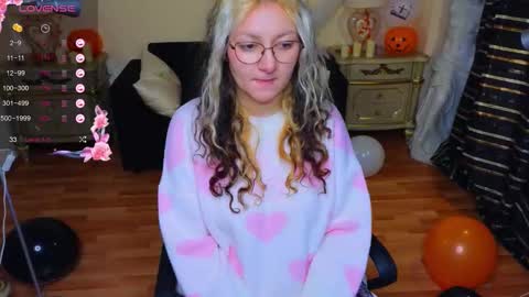 Hot Candy online show from October 2025 04:24:01 AM