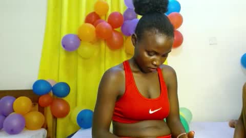 Snapshot of sweety_spixxy chatting on February 2026 03:53:02 PM Dolly online show from February 2026 03:53:02 PM