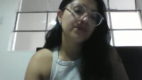 sweetyypeach online show from February 2025 01:15:02 PM