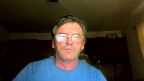 Snapshot of swergiu333 chatting on May 2026 04:52:02 AM Raymond online show from May 2026 04:52:02 AM