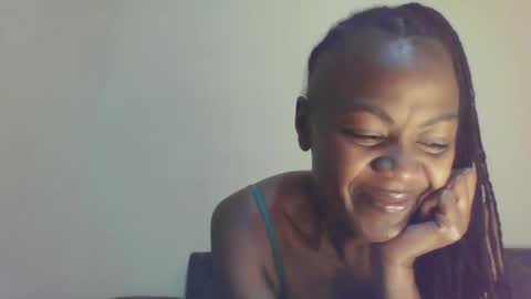 ALICIA online show from January 2025 10:59:01 PM