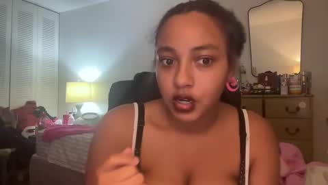 Snapshot of sxckadelilah chatting on October 2025 04:53:02 AM SxckADelilah online show from October 2025 04:53:02 AM