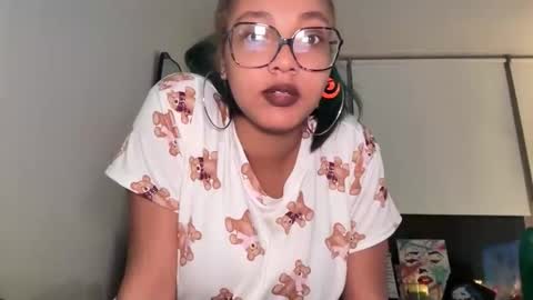 Snapshot of sxckadelilah chatting on November 2025 05:41:02 AM SxckADelilah online show from November 2025 05:41:02 AM