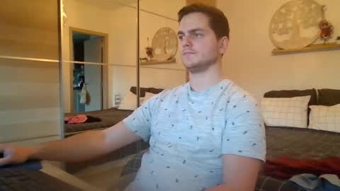 Snapshot of syl092 chatting on January 2025 04:34:02 PM syl092 online show from January 2025 04:34:02 PM