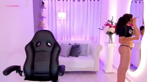 Snapshot of sylvana_cox chatting on August 2026 04:00:01 AM sylvana online show from August 2026 04:00:01 AM