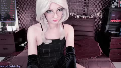 Snapshot of sylvie_fey chatting on January 2025 12:38:02 AM Sylvie online show from January 2025 12:38:02 AM