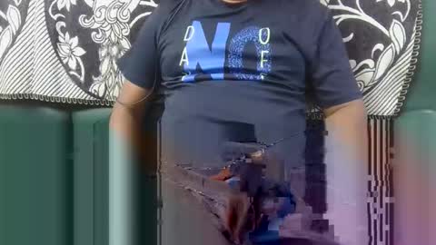 symond_jns online show from October 2025 11:27:02 AM