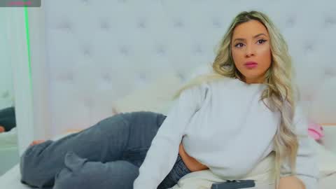 Snapshot of taahiraarabian chatting on January 2025 04:48:01 PM Arianna online show from January 2025 04:48:01 PM