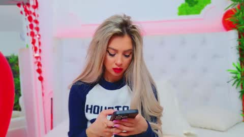 Snapshot of taahiraarabian chatting on February 2025 01:53:01 AM Arianna online show from February 2025 01:53:01 AM