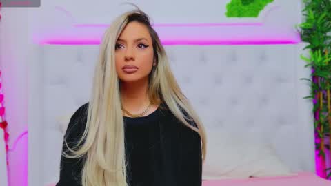 Snapshot of taahiraarabian chatting on February 2025 07:37:02 PM Arianna online show from February 2025 07:37:02 PM