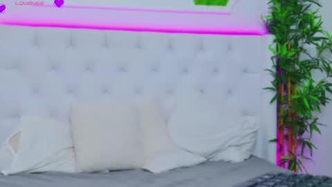 Snapshot of taahiraarabian chatting on March 2025 01:51:01 PM Arianna online show from March 2025 01:51:01 PM