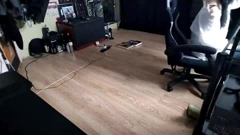 Lina online show from February 2026 11:06:02 AM