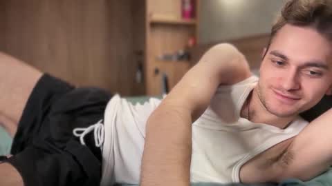 Snapshot of tai_fun chatting on February 2026 09:24:02 PM Alex online show from February 2026 09:24:02 PM