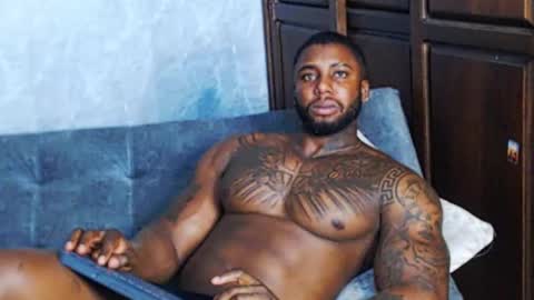 Tairon Tucke online show from December 2024 01:16:02 AM