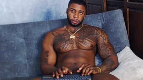 Tairon Tucke online show from January 2025 08:57:02 AM