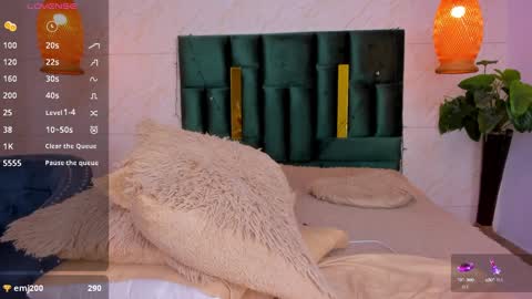 Taissa online show from December 2024 12:30:01 AM