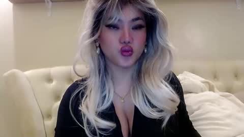 Lena online show from February 2025 05:04:02 PM