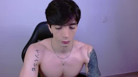 takeru___ online show from November 2025 12:25:01 AM