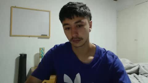 Snapshot of talhi_ chatting on January 2025 03:05:01 AM talhi_ online show from January 2025 03:05:01 AM