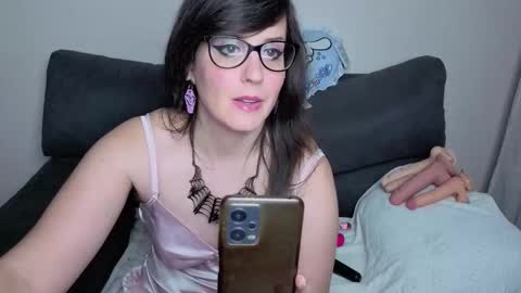 Talia Bloodina online show from September 2025 12:03:02 AM