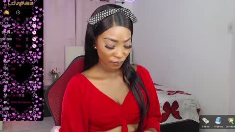 Snapshot of talianamoreno chatting on February 2025 01:00:01 AM taliana modelo independiente online show from February 2025 01:00:01 AM