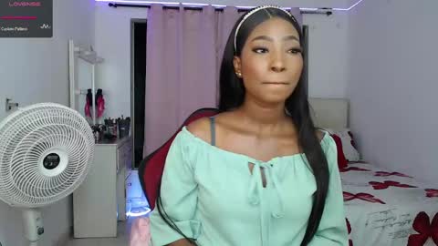 Snapshot of talianamoreno chatting on February 2025 03:10:02 AM taliana modelo independiente online show from February 2025 03:10:02 AM