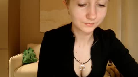 Snapshot of taliiyafiredream chatting on January 2025 09:23:02 AM Kira online show from January 2025 09:23:02 AM