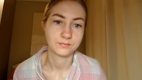 Snapshot of taliiyafiredream chatting on February 2025 06:02:02 AM Kira online show from February 2025 06:02:02 AM