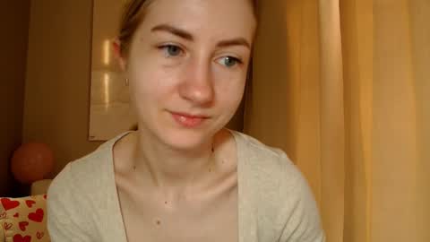 Snapshot of taliiyafiredream chatting on March 2025 06:04:02 AM Kira online show from March 2025 06:04:02 AM