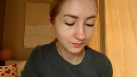 Snapshot of taliiyafiredream chatting on March 2025 06:35:01 AM Kira online show from March 2025 06:35:01 AM
