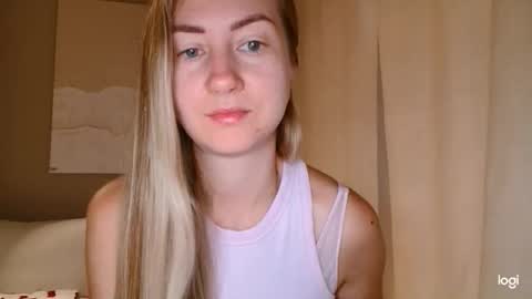 Snapshot of taliiyafiredream chatting on September 2025 05:18:01 AM Kira online show from September 2025 05:18:01 AM