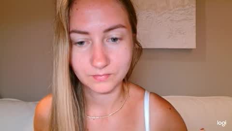 Snapshot of taliiyafiredream chatting on October 2025 05:39:02 AM Kira online show from October 2025 05:39:02 AM