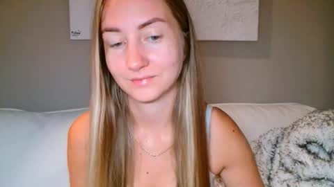 Snapshot of taliiyafiredream chatting on October 2025 06:38:01 AM Kira online show from October 2025 06:38:01 AM