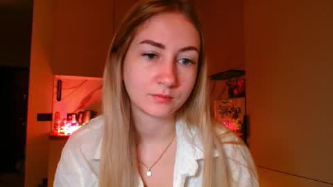  Kira  online show from February 2026 06:22:01 AM